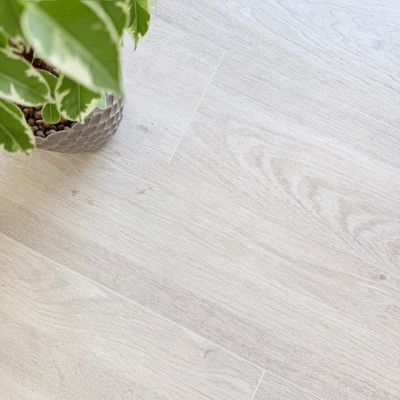 Ламинат EGGER Comfort Classic 33кл 8мм 4-v EC2040 Дуб Кортон белый
