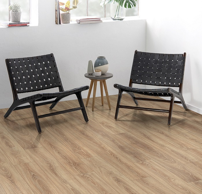 Ламинат EGGER Comfort Classic 33кл 8мм 4-v EC1055 Дуб Бардолино